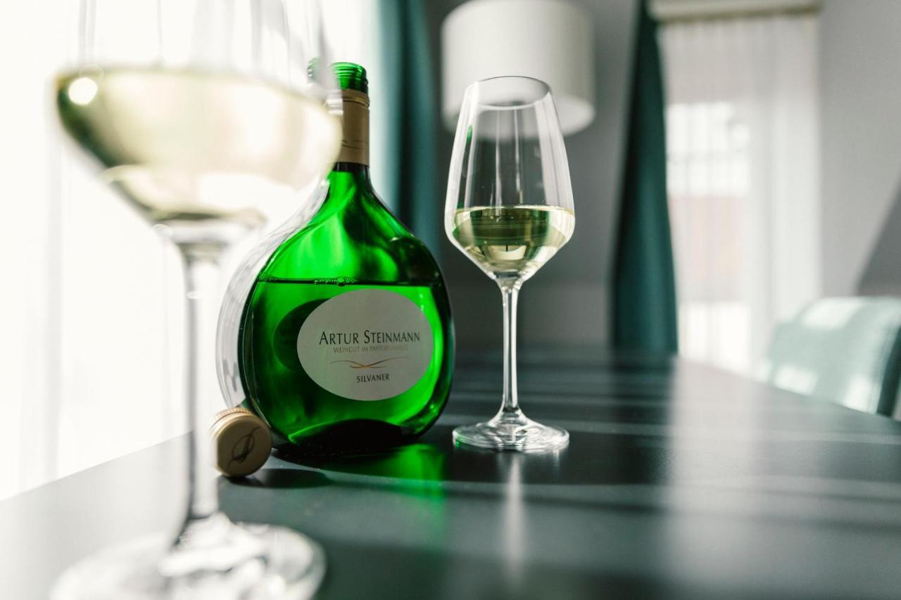 Weingut Pastoriushaus - Artur Steinmann Ξενοδοχείο Sommerhausen Εξωτερικό φωτογραφία